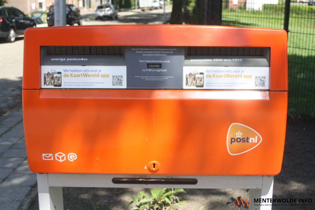 Niet verwacht Goederen Erfgenaam PostNL haalt helft van 'oranje' postbussen weg uit Menterwolde -  Menterwolde.info
