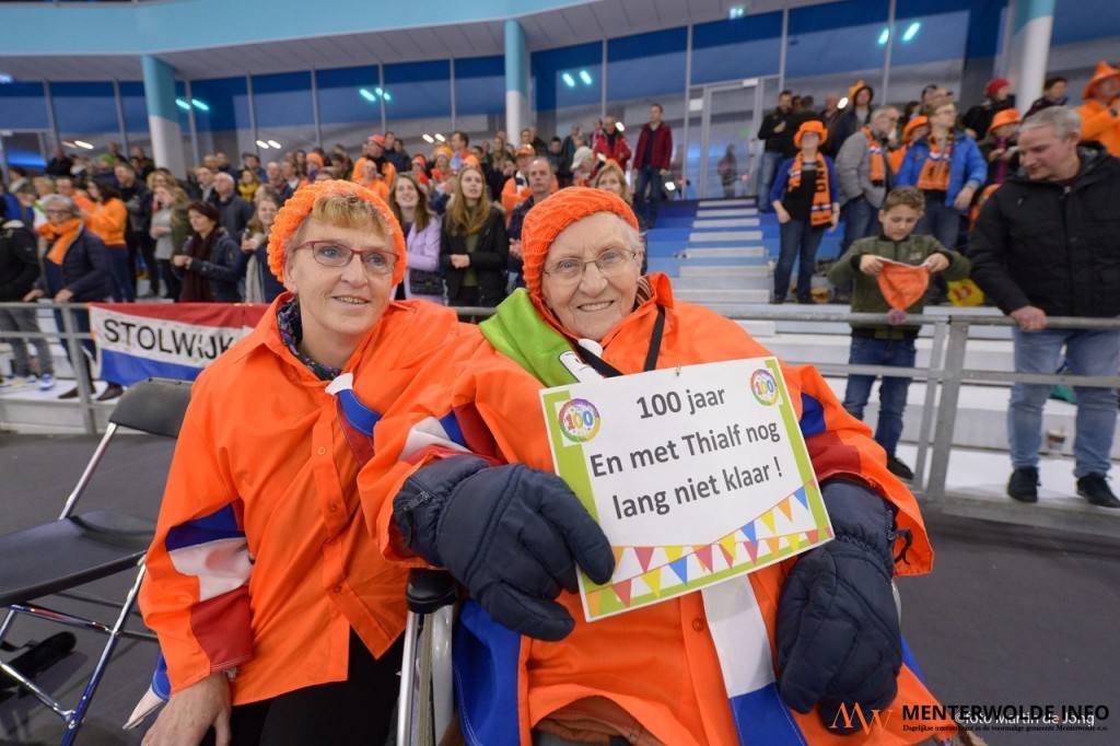 'Bent U Echt 100 Jaar? Oh, Zou Ik Dan Wel Met U Op De Foto Mogen ...